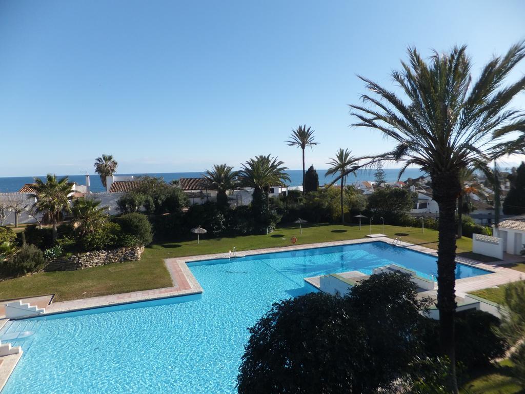 Apartamento Bahia Dorada Estepona Exterior photo