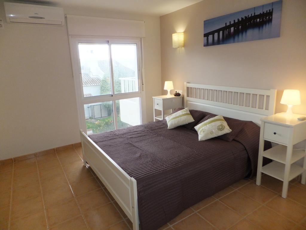 Apartamento Bahia Dorada Estepona Exterior photo
