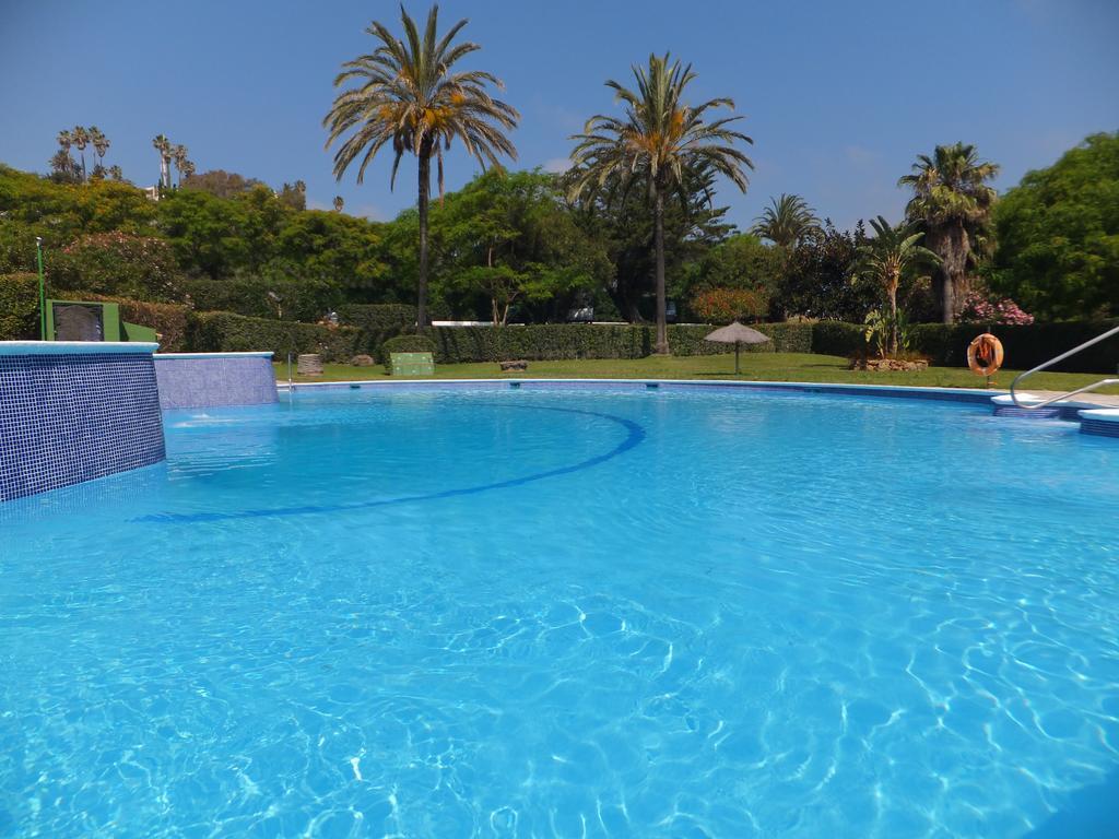 Apartamento Bahia Dorada Estepona Exterior photo